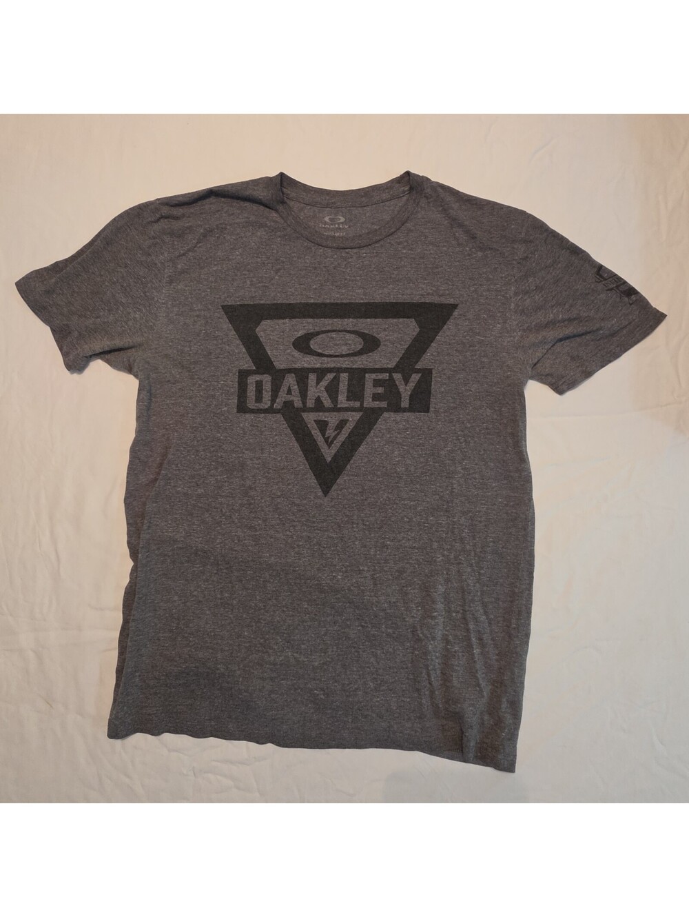 Oakley Gray Graphic T Shirt Infinite Hero Logo Size Large Short Sleeve Tee